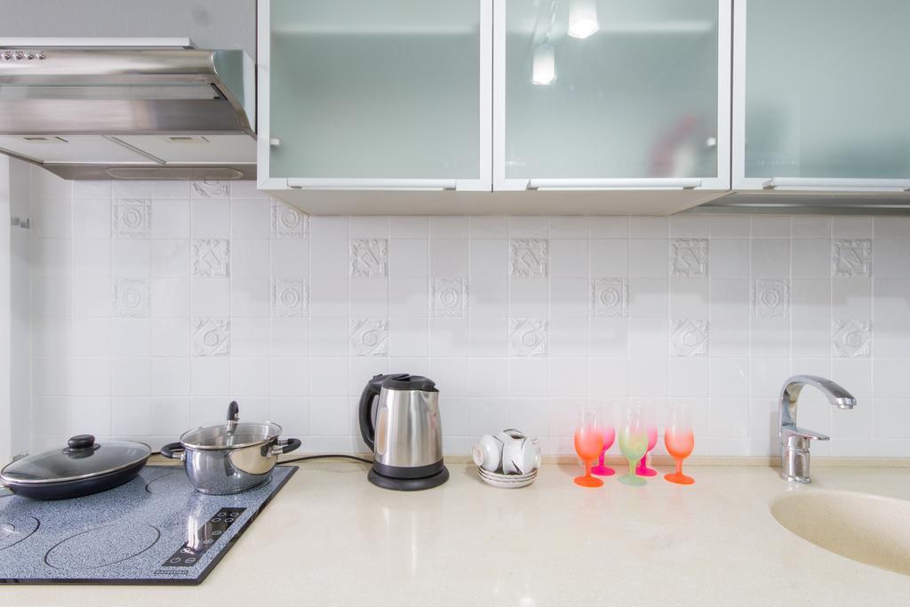 Kultury Street Apartment Харков Стая снимка