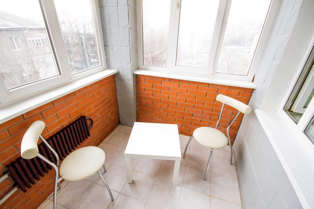 Kultury Street Apartment Харков Стая снимка